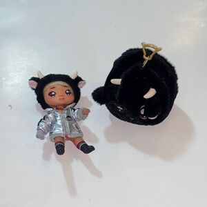 Na! Na! Na! Surprise Series 4 Tommy Toro Bull Doll Set Cute Doll in Bag